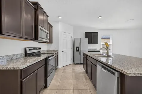6289 NW Regent Street Port St Lucie FL 34983