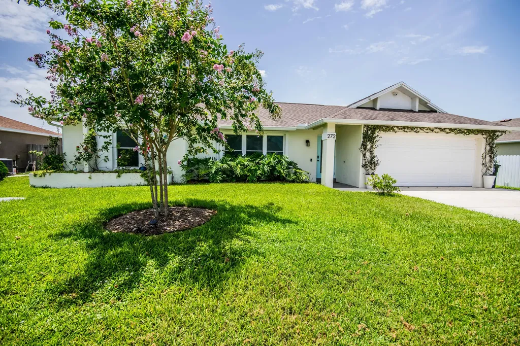 272 SW Fairchild Avenue Port St Lucie FL 34984