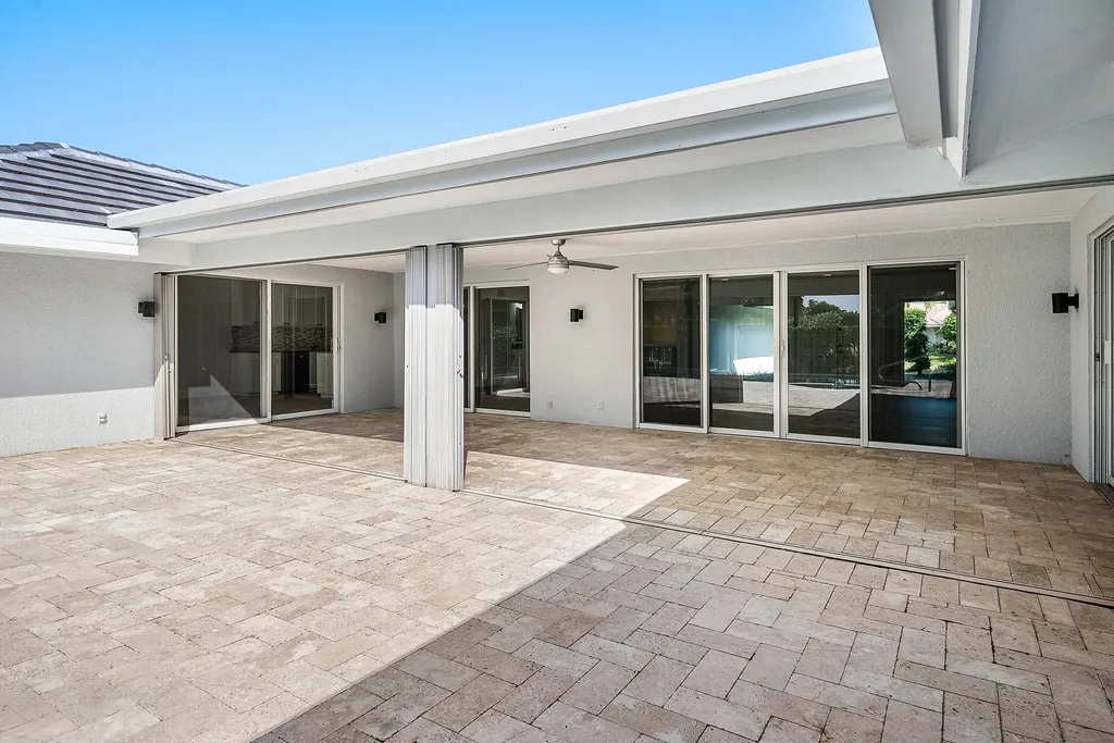 5854 Pinebrook Drive Boca Raton FL 33433
