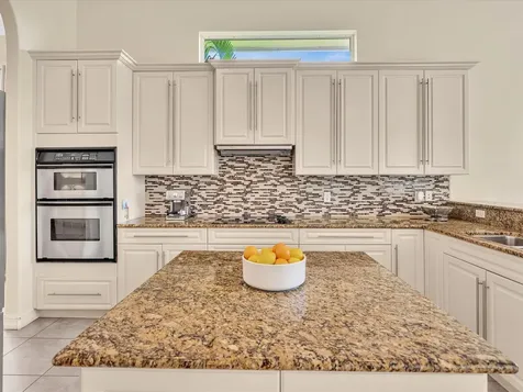 1286 River Reach Drive Vero Beach FL 32967