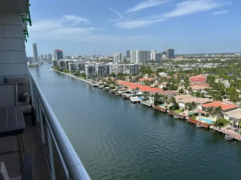 1600 S Ocean Drive Hollywood FL 33019