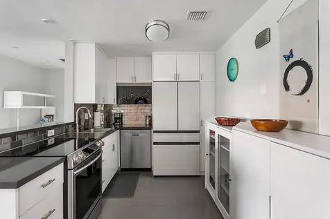 9 NE 19th Court Wilton Manors FL 33305
