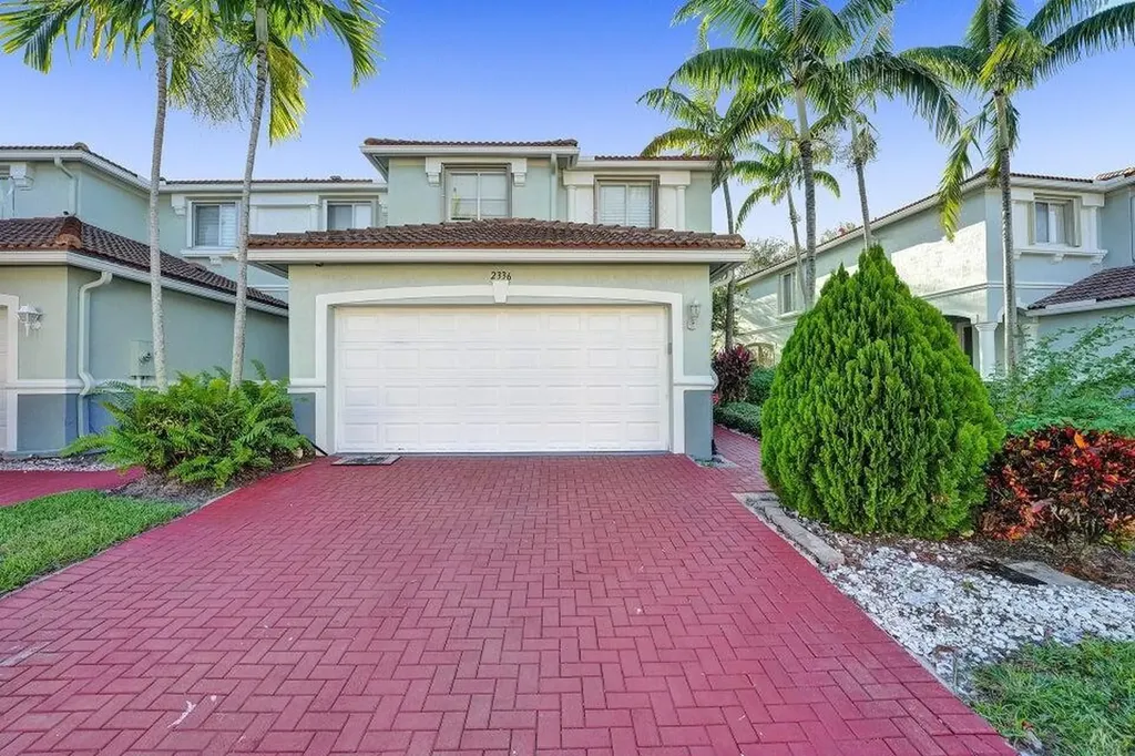 2336 Center Stone Lane Riviera Beach FL 33404