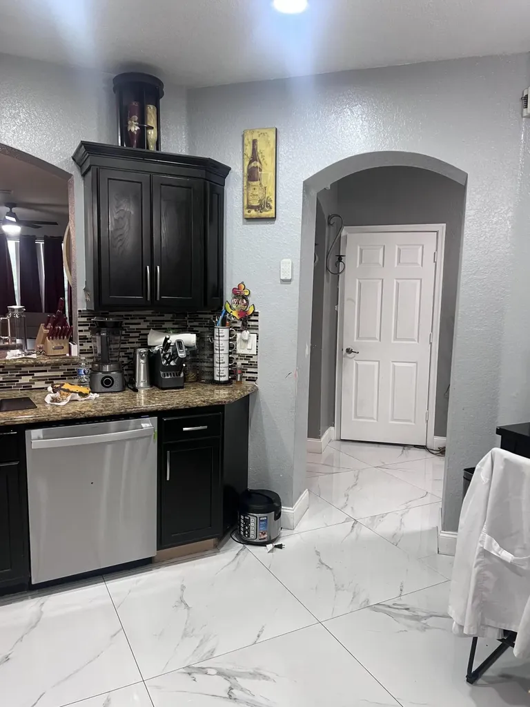 2336 Center Stone Lane Riviera Beach FL 33404