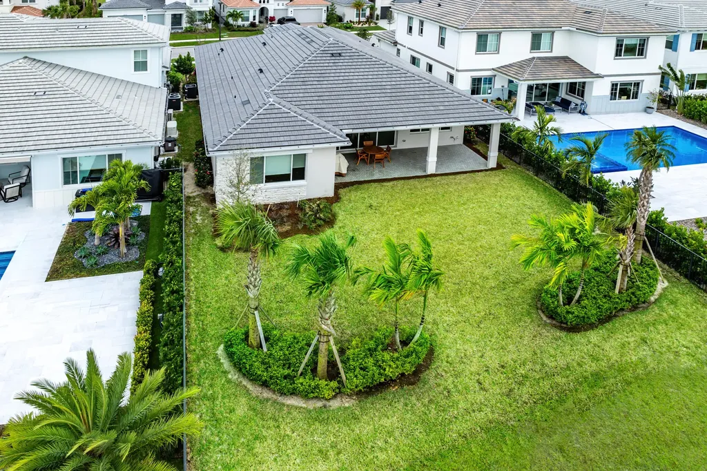 12272 Waterstone Circle Palm Beach Gardens FL 33412