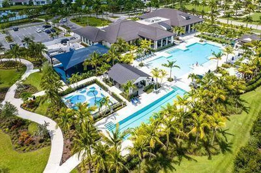 12272 Waterstone Circle Palm Beach Gardens FL 33412