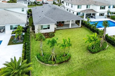 12272 Waterstone Circle Palm Beach Gardens FL 33412
