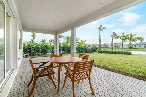 12272 Waterstone Circle Palm Beach Gardens FL 33412