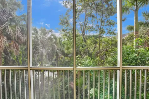 4015 W Mcnab Road Pompano Beach FL 33069