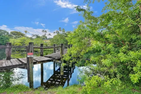 4015 W Mcnab Road Pompano Beach FL 33069