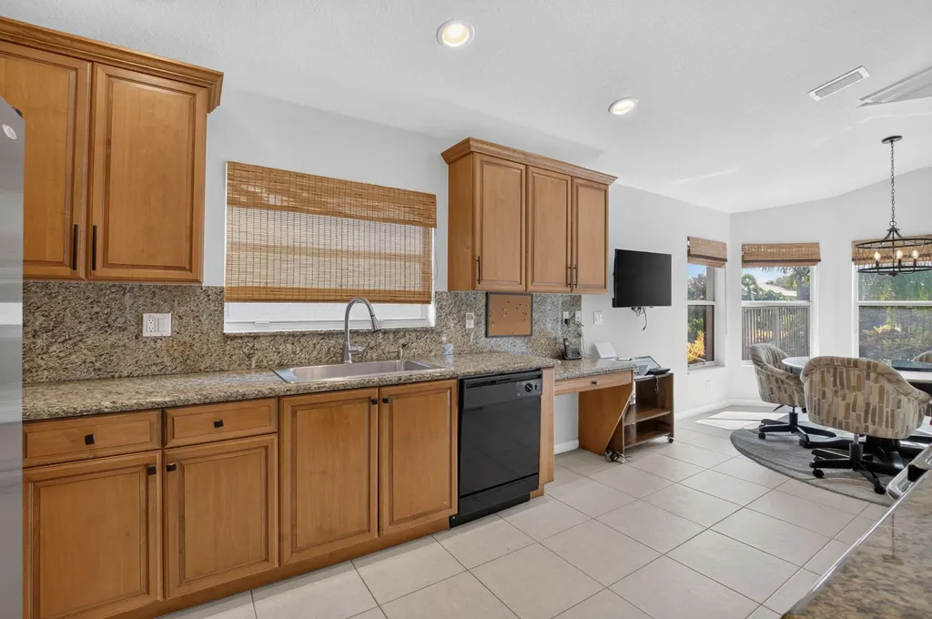 6815 Imperial Beach Circle Delray Beach FL 33446