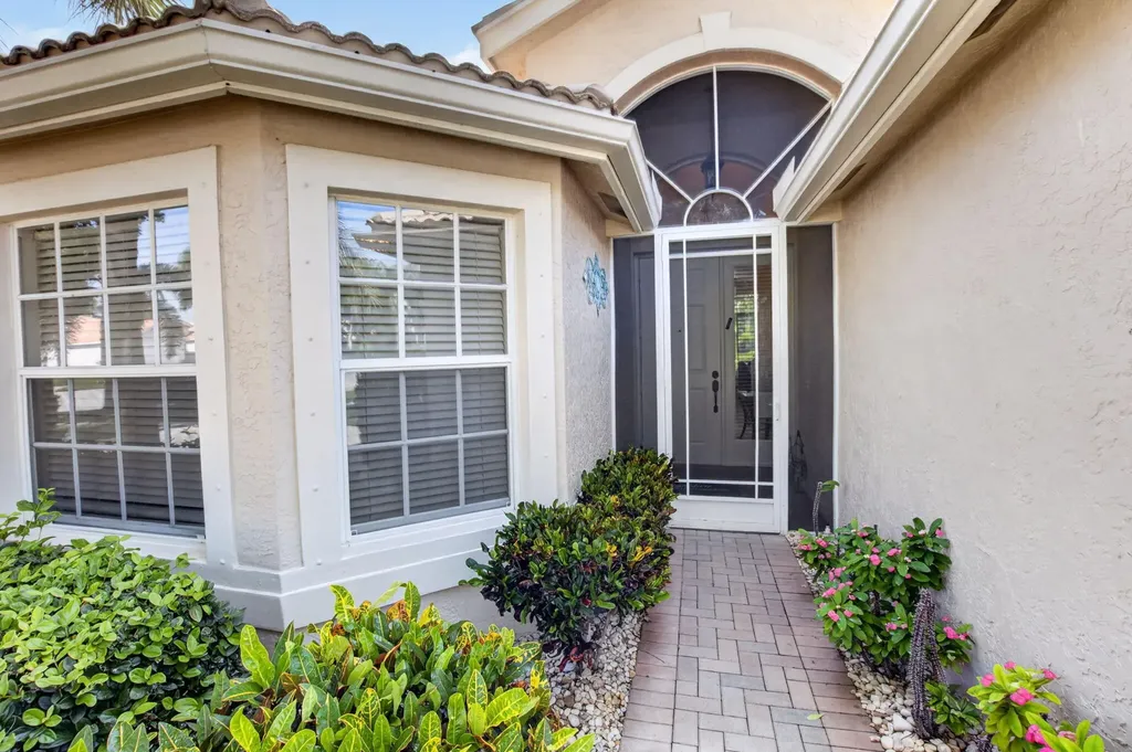 6815 Imperial Beach Circle Delray Beach FL 33446