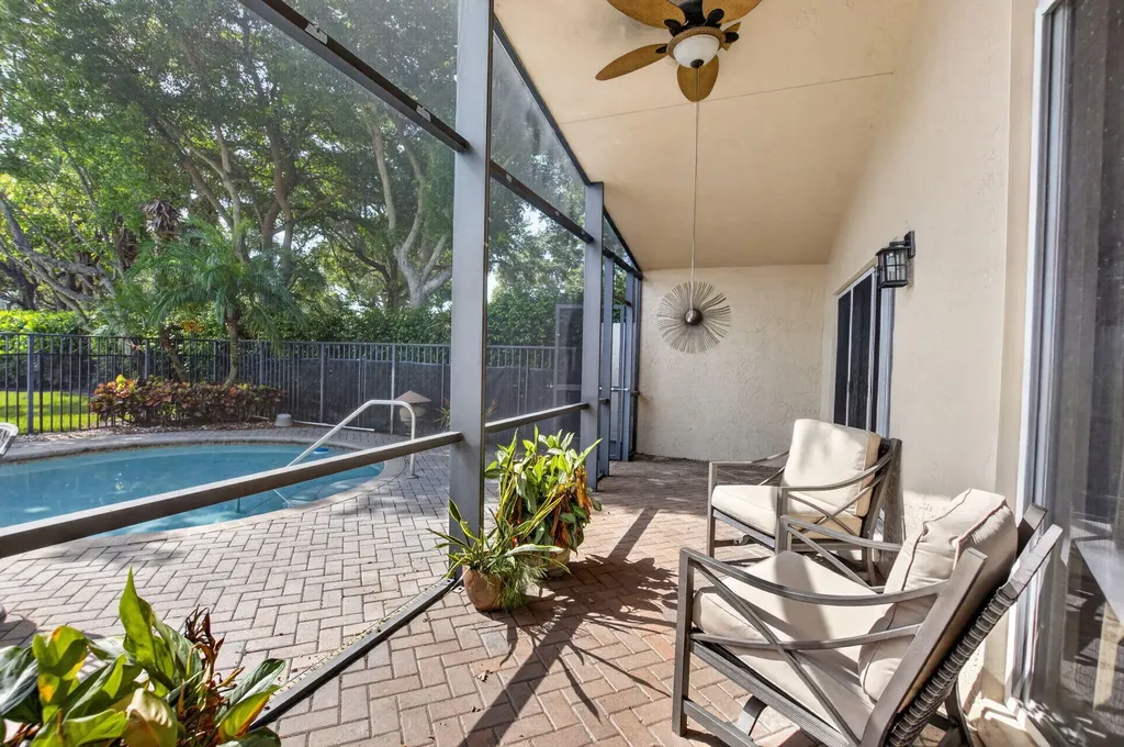6815 Imperial Beach Circle Delray Beach FL 33446