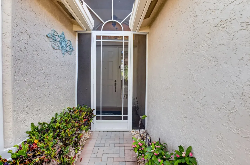 6815 Imperial Beach Circle Delray Beach FL 33446