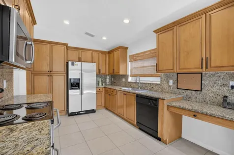 6815 Imperial Beach Circle Delray Beach FL 33446
