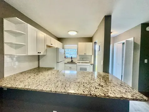 1113 Lake Terrace Boynton Beach FL 33426