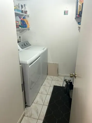 824 Sky Pine Way Greenacres FL 33415