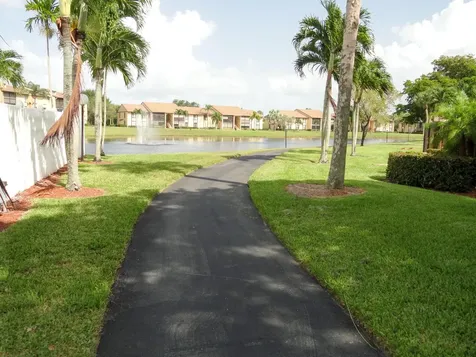 824 Sky Pine Way Greenacres FL 33415