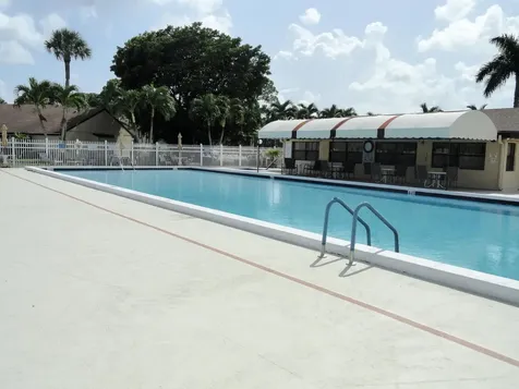 824 Sky Pine Way Greenacres FL 33415