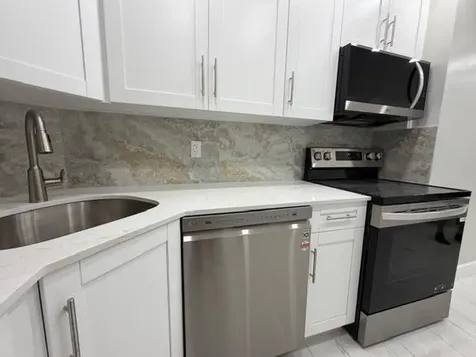 659 W Oakland Park Boulevard W Oakland Park FL 33311