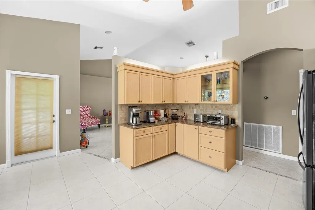 541 SW Dairy Road Port St Lucie FL 34953