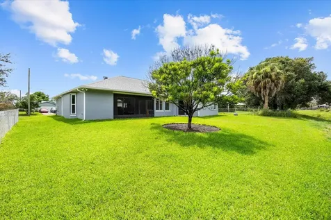 541 SW Dairy Road Port St Lucie FL 34953