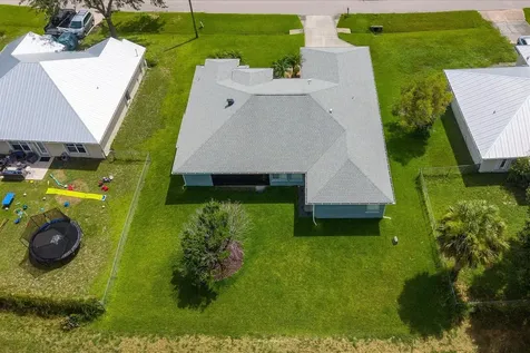 541 SW Dairy Road Port St Lucie FL 34953