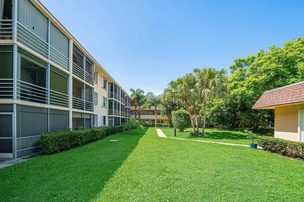 4500 N Federal Highway Lighthouse Point FL 33064