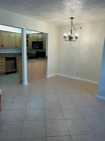 5927 La Pinata Boulevard Greenacres FL 33463