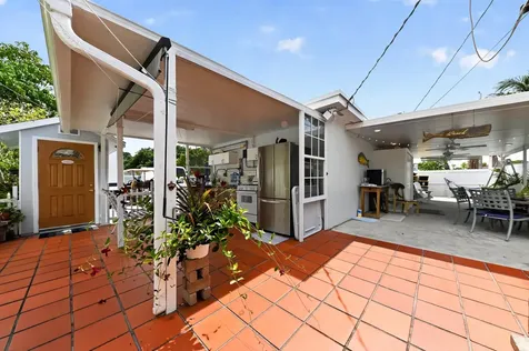 5826 Churchill Court West Palm Beach FL 33405