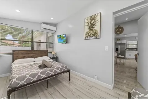 371 Kentucky Avenue Fort Lauderdale FL 33312