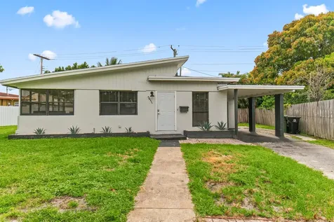 371 Kentucky Avenue Fort Lauderdale FL 33312