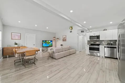 371 Kentucky Avenue Fort Lauderdale FL 33312