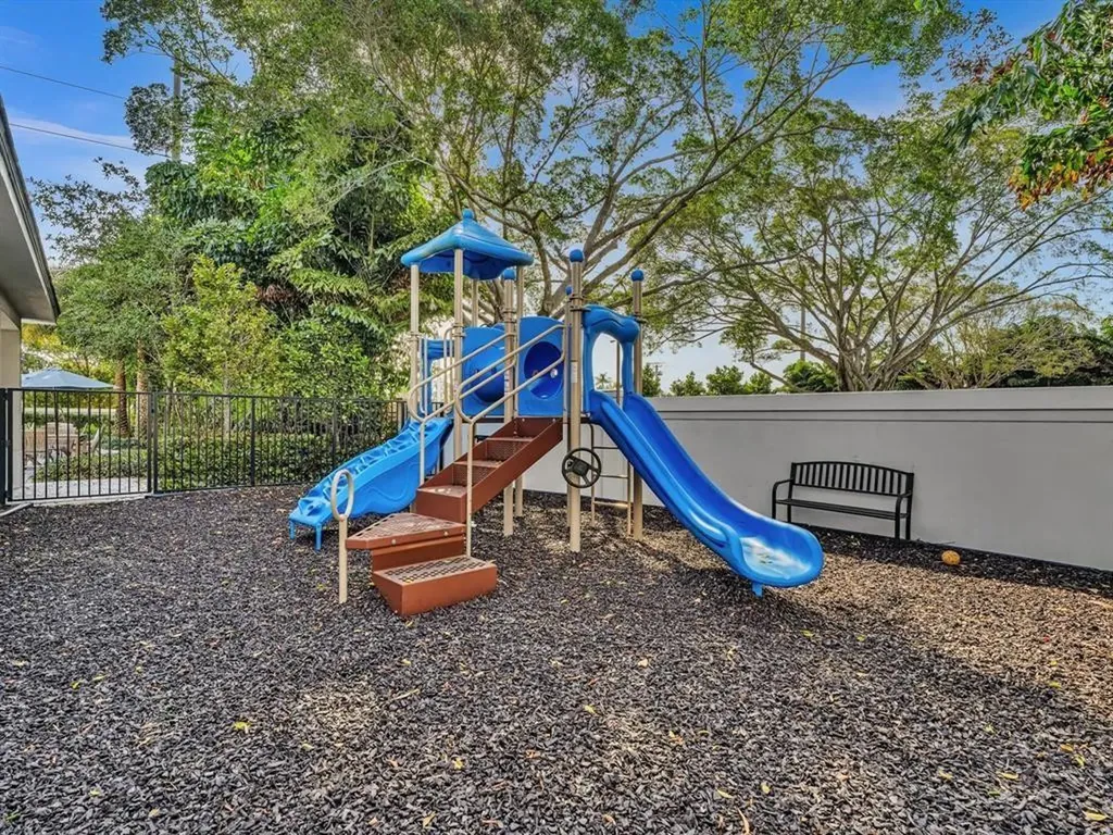636 Parsons Way Deerfield Beach FL 33442