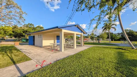 407 NW 7th Street Boynton Beach FL 33426
