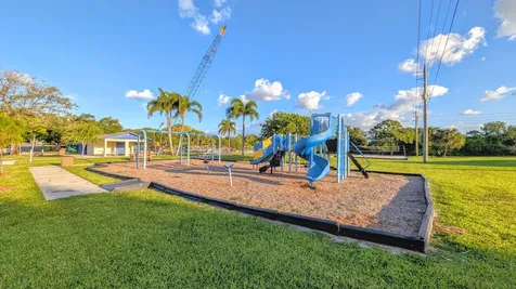 407 NW 7th Street Boynton Beach FL 33426