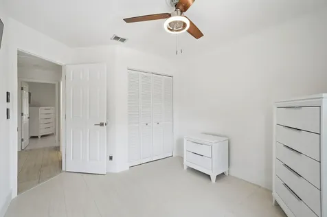 25 Cedar Circle Boynton Beach FL 33436