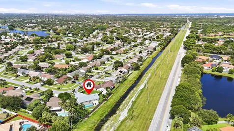 25 Cedar Circle Boynton Beach FL 33436