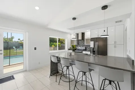 25 Cedar Circle Boynton Beach FL 33436