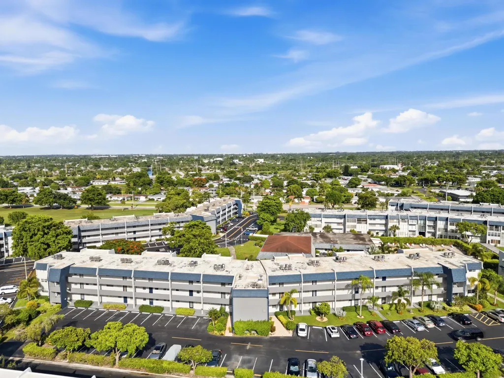 7837 Golf Circle Drive Margate FL 33063