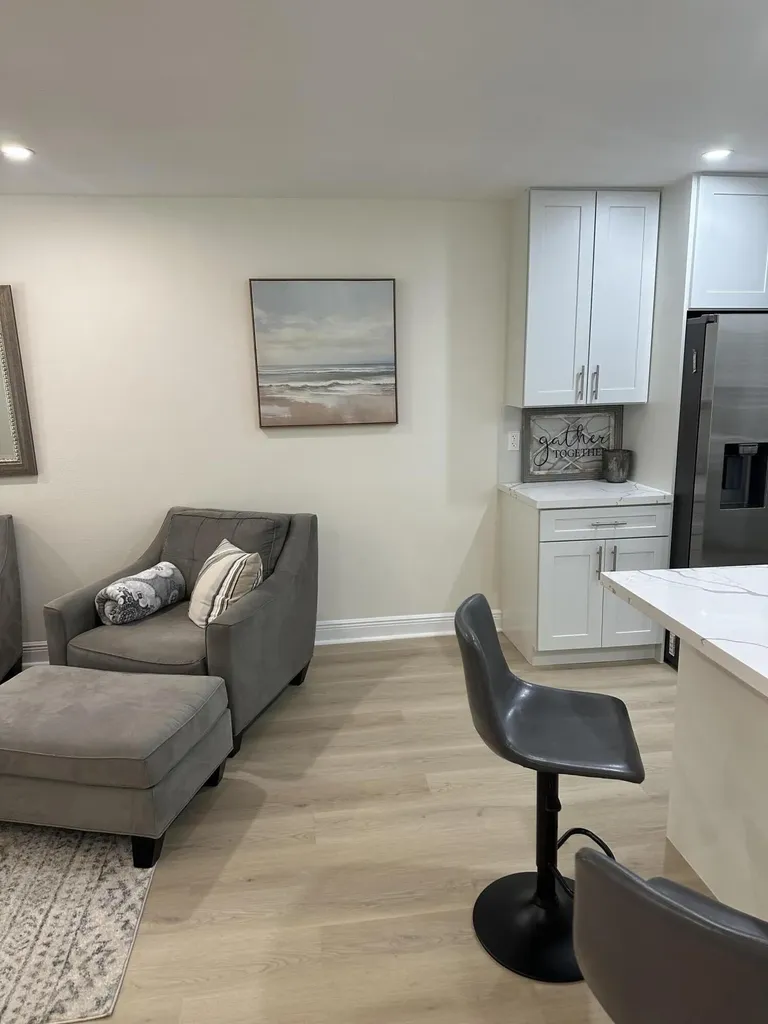 192 SE 27th Court Boynton Beach FL 33435