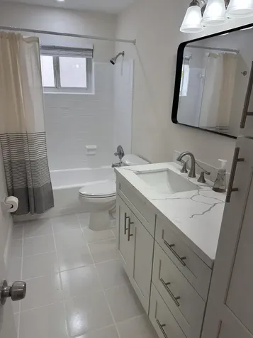 192 SE 27th Court Boynton Beach FL 33435