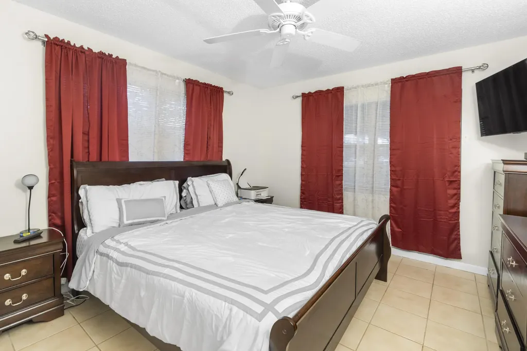 505 Mansfield M Boca Raton FL 33434