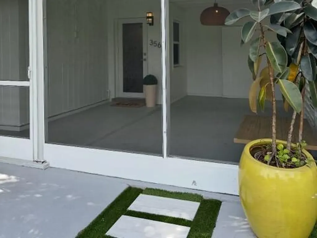 356 Orange Way West Palm Beach FL 33405