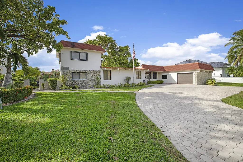 1901 N Riverside Drive Pompano Beach FL 33062