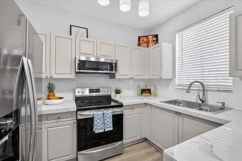 12439 SW 125th Street Miami FL 33186