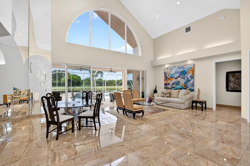 10192 Shireoaks Lane Boca Raton FL 33498