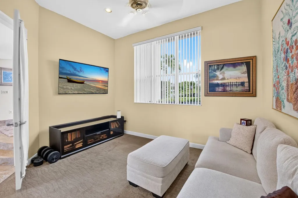 10192 Shireoaks Lane Boca Raton FL 33498