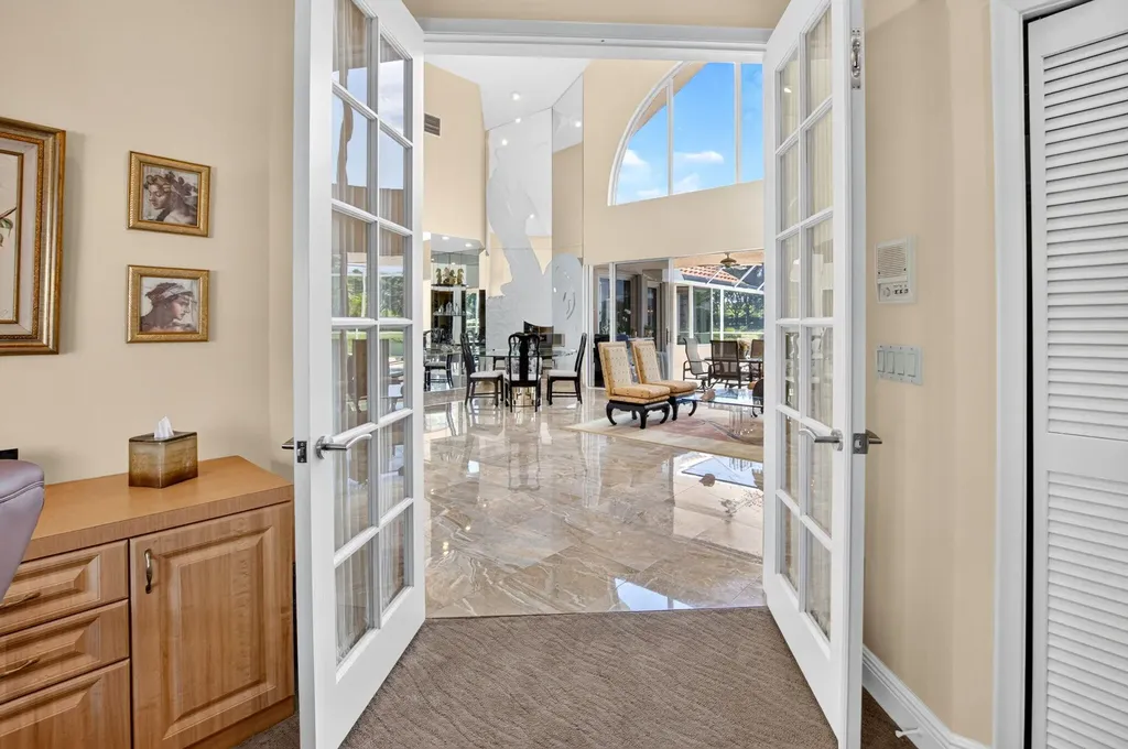 10192 Shireoaks Lane Boca Raton FL 33498
