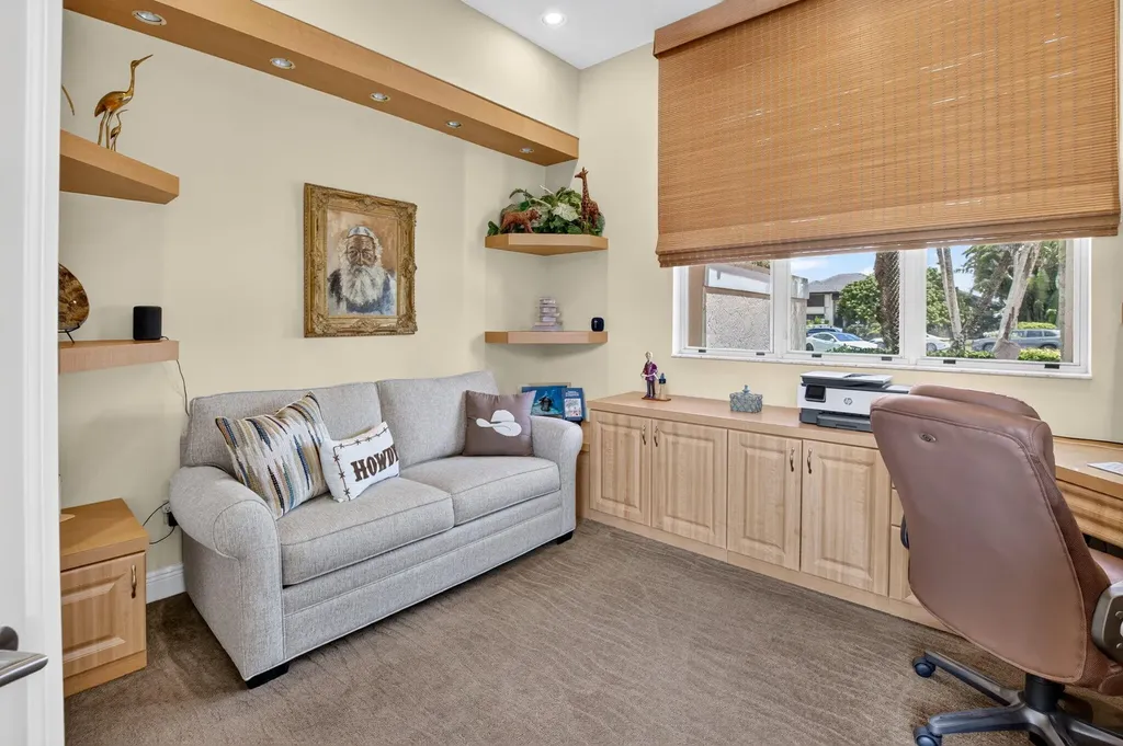 10192 Shireoaks Lane Boca Raton FL 33498